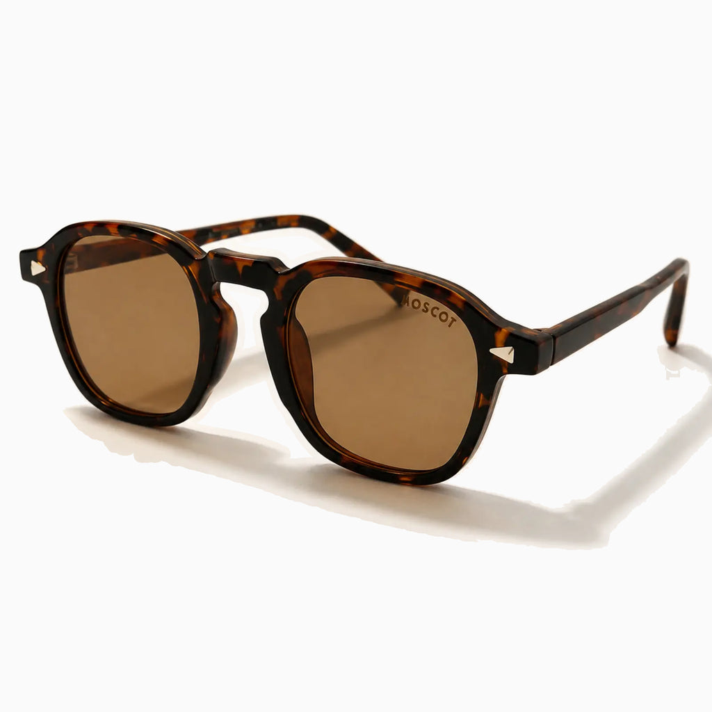 MOSCOT ARTHUR SUN — Dark Tortoise / Brown close view
