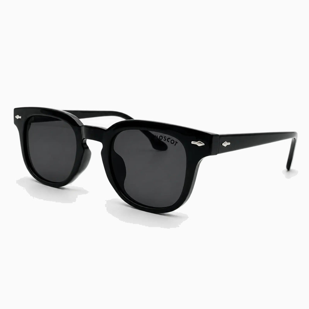 MOSCOT GELT SUN — Black Crystal / Smoke close view