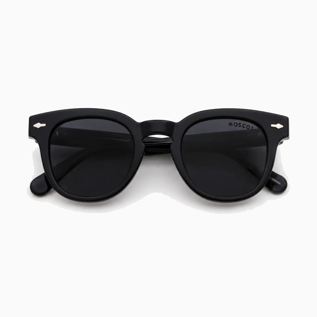 MOSCOT GELT SUN — Black Crystal / Smoke close view